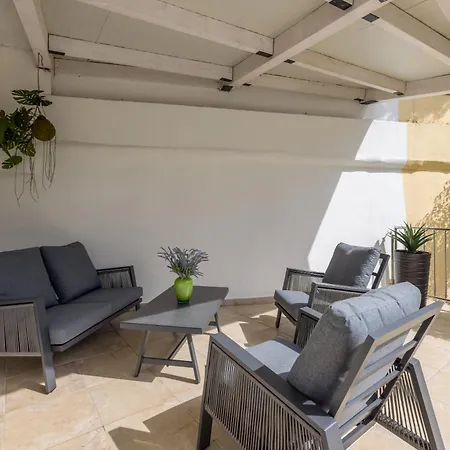 Leona Apartman Split